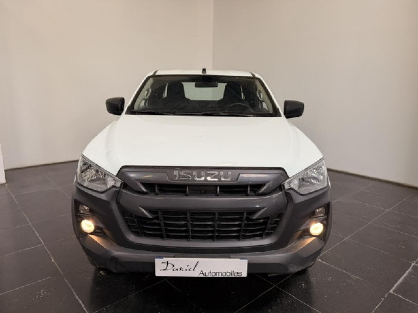 isuzu - Visuel 1