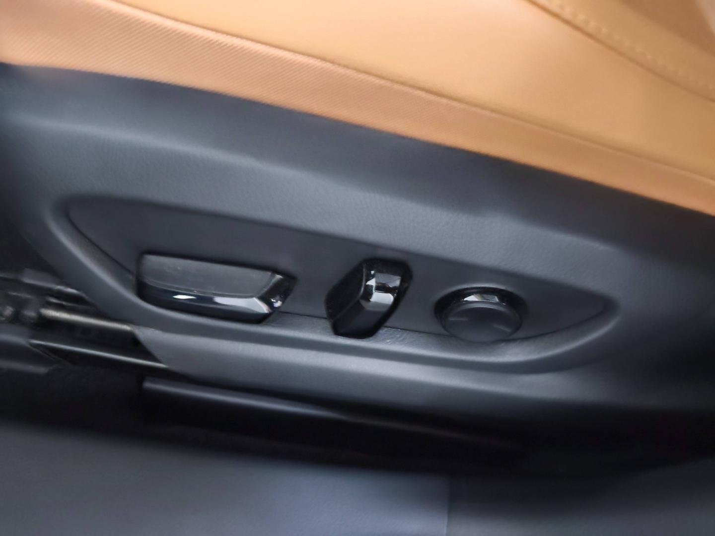 lexus - Visuel 17