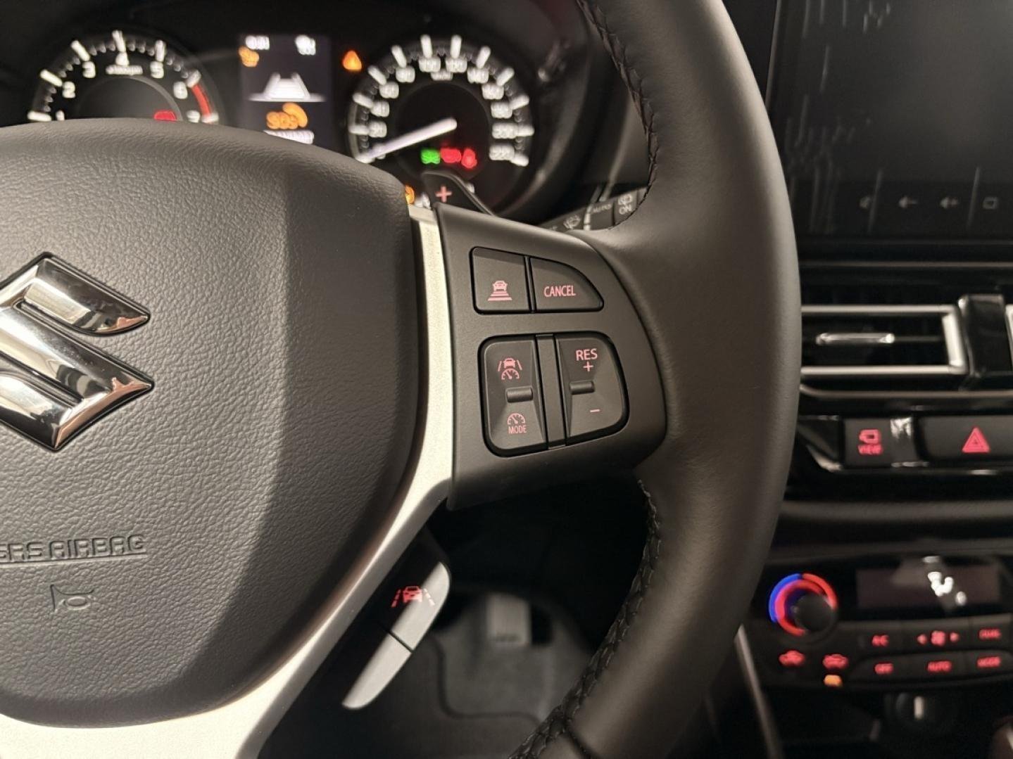 suzuki - Visuel 11