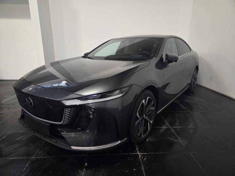 mazda - Visuel 13
